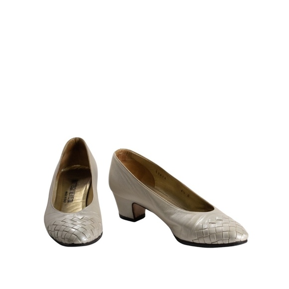 Vintage Bottega Veneta Metallic Intrecciato Pumps Size 6.5 B 80s Taupe as is - Picture 3 of 11